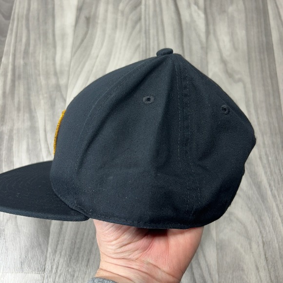 Vans Of The Wall EST 1966 Baseball Cap Mens Black Adjustable Snapback Flat Bill - Picture 2 of 6